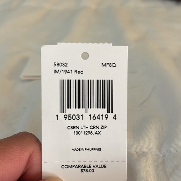 NWOT Authentic Coach wristlet. - Picture 4 of 4